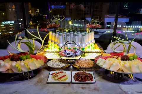 临沧市区大型夜场招聘，酒水促销员岗位火热招人​