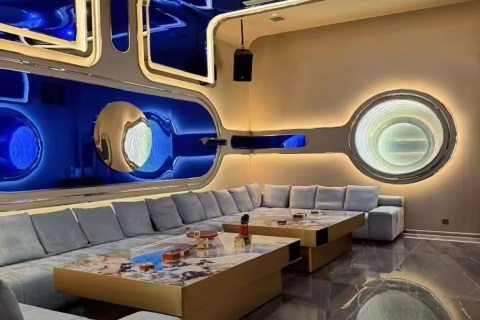 临沧夜场招聘,临沧高端夜店招聘,提供住宿